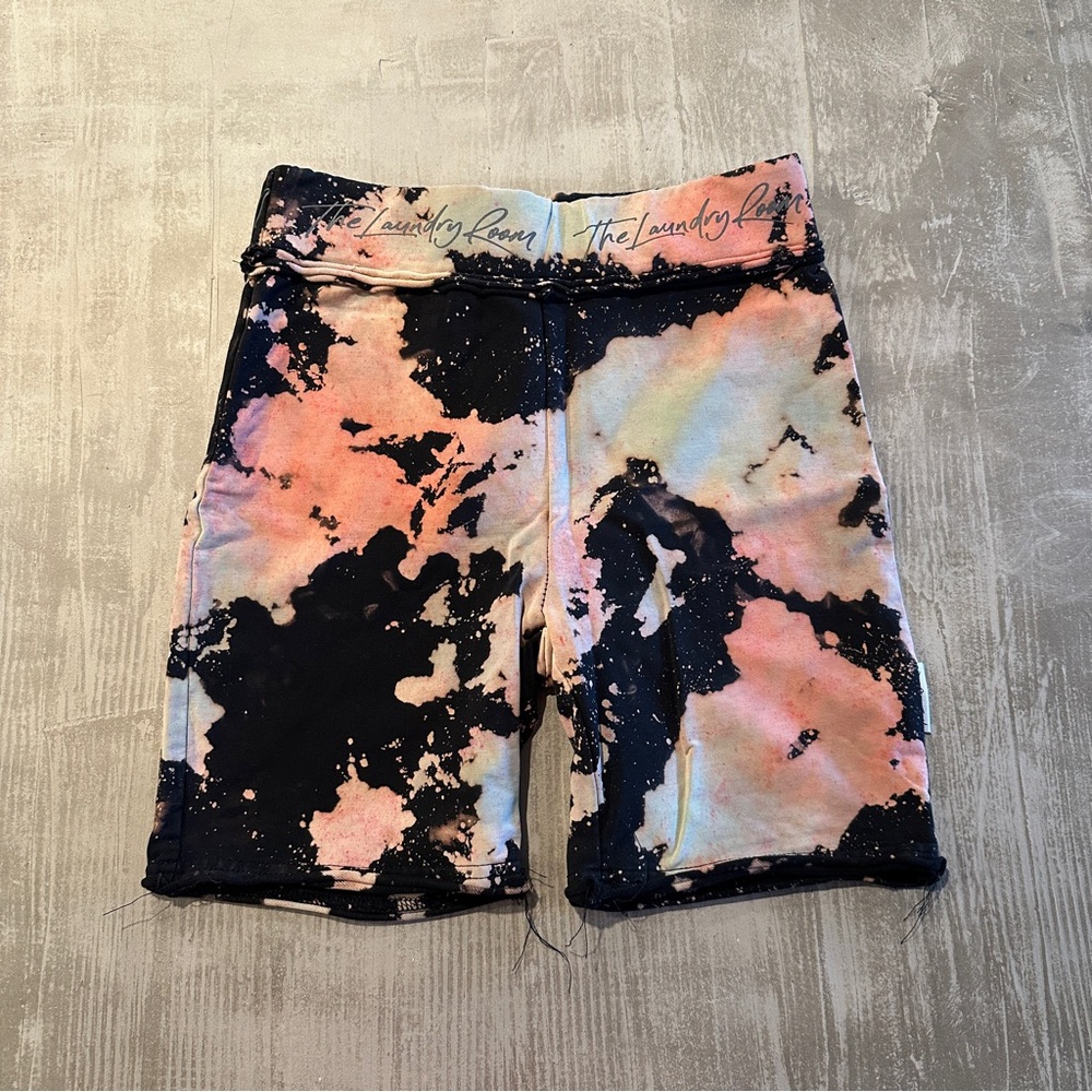 The Laundry Room - Bike Shorts - Bleach Wash - XS